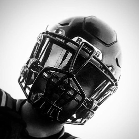 Meet your Posher, Khalil - Picture 5 of 8